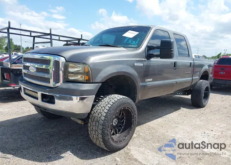 2005 Ford F-250 Lariat/Xl/Xlt z USA, uszkodzony, nr VIN 1FTSW21P75EC31793